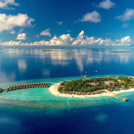 Kudafushi Resort & Spa-3